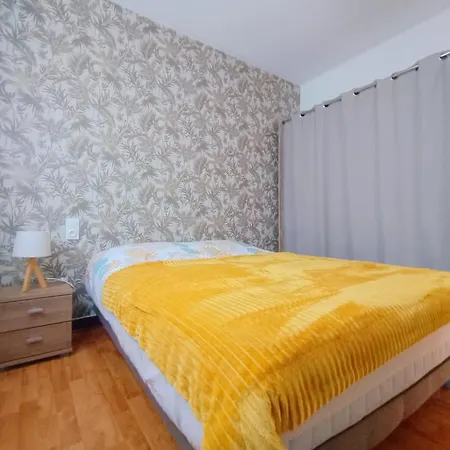 La Belle Des Champs Ferienhaus
